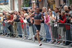 triathlon-running-event-by-hamburgr.jpg