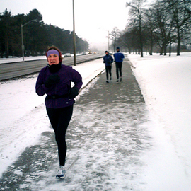 winter-running-by-wmacphail.jpg