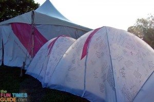 komen-rememberance-tent