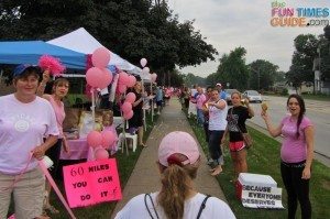 sidewalk-cheering-komen-breast-cancer-walk